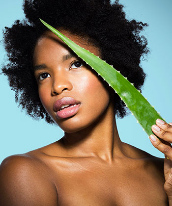 6 Ways to Use Aloe Vera Gel | NaturallyCurly