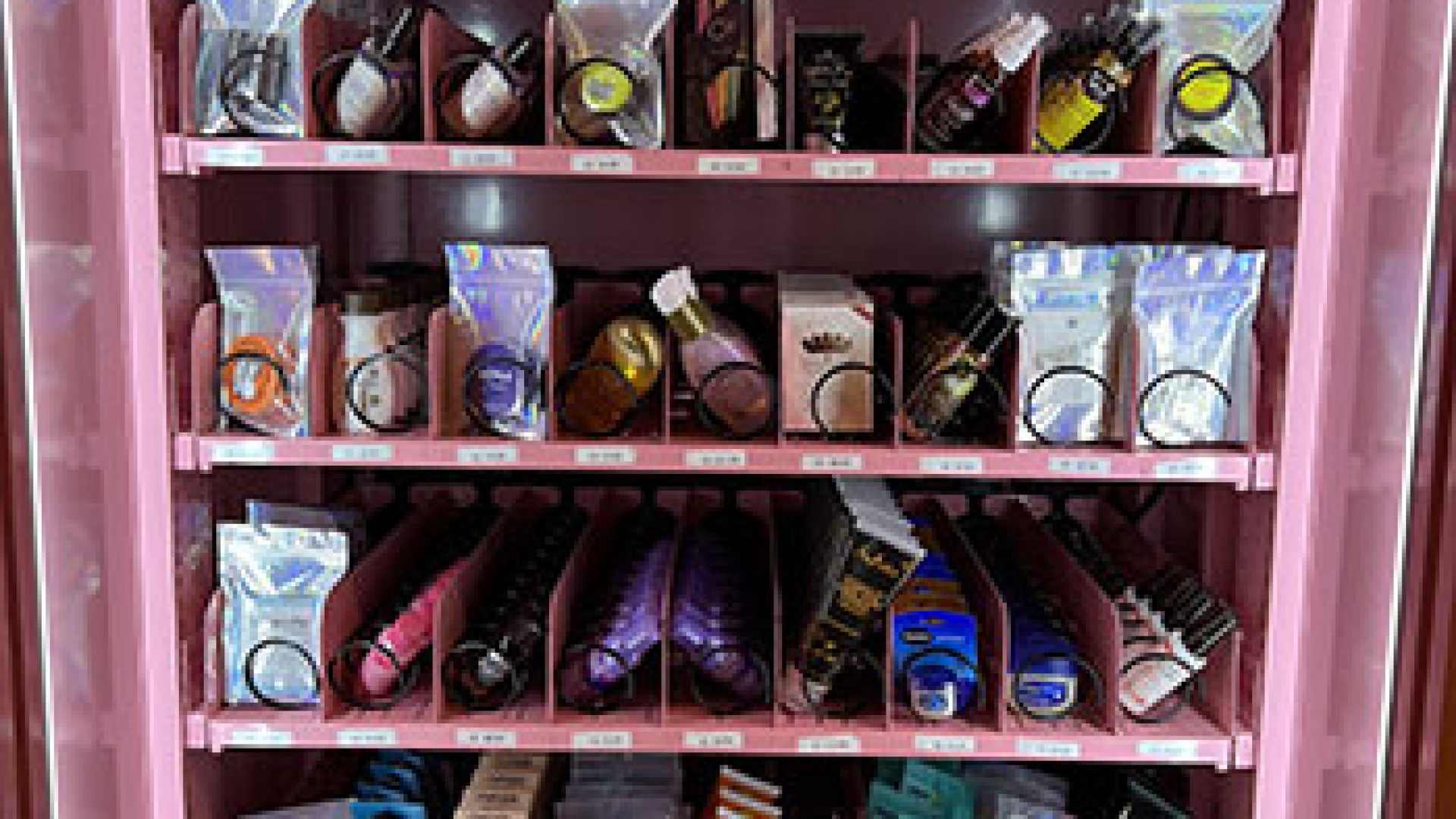 Tress Obsessed is the Travel-Size Vending Machine Made for Curly Women of  Color